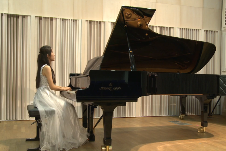 《钢琴奏鸣曲op.1》 演奏：王语晨